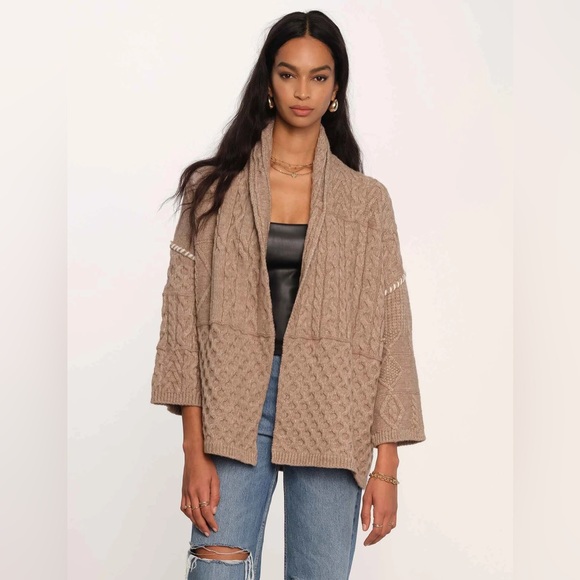 Heartloom Aletta cardi- taupe - Picture 2 of 9